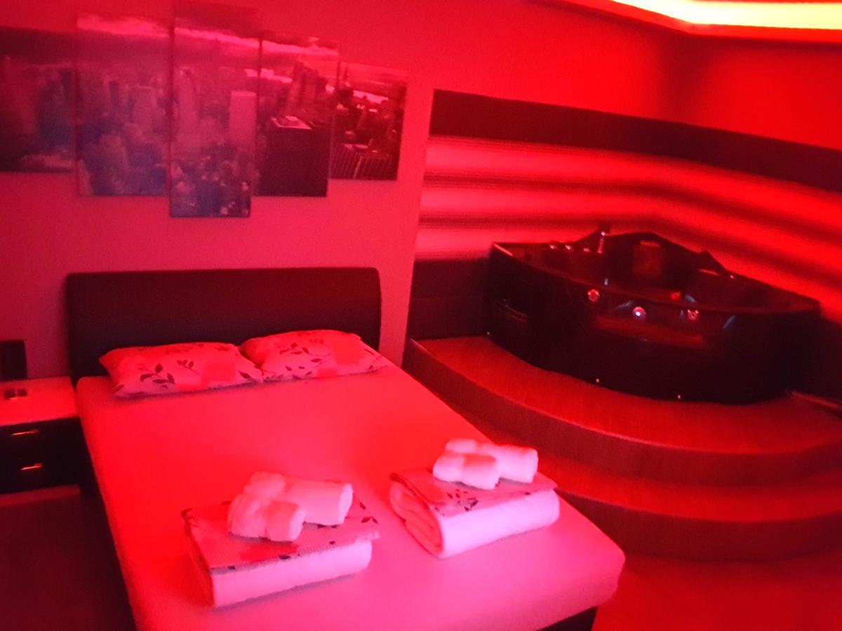 Ceca Apartman Ниш Екстер'єр фото