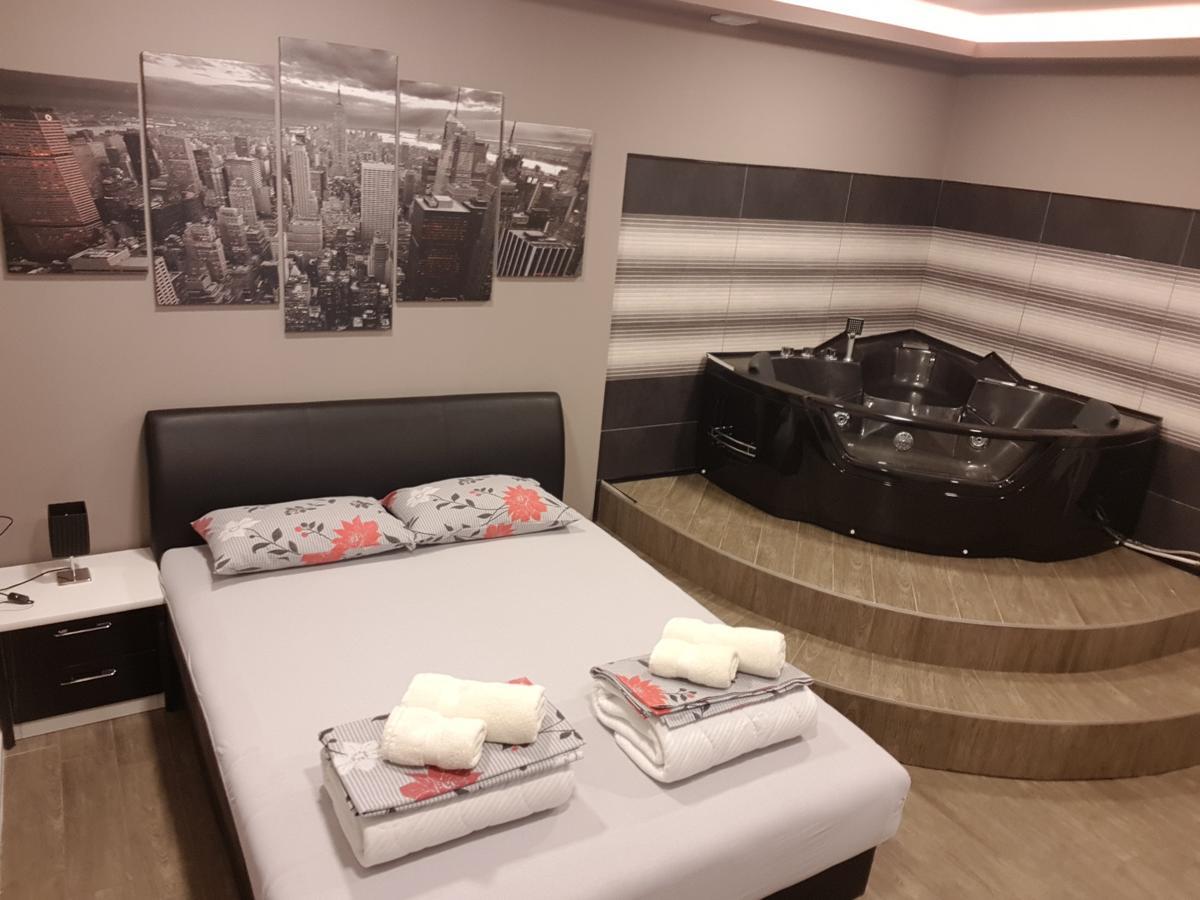 Ceca Apartman Ниш Екстер'єр фото