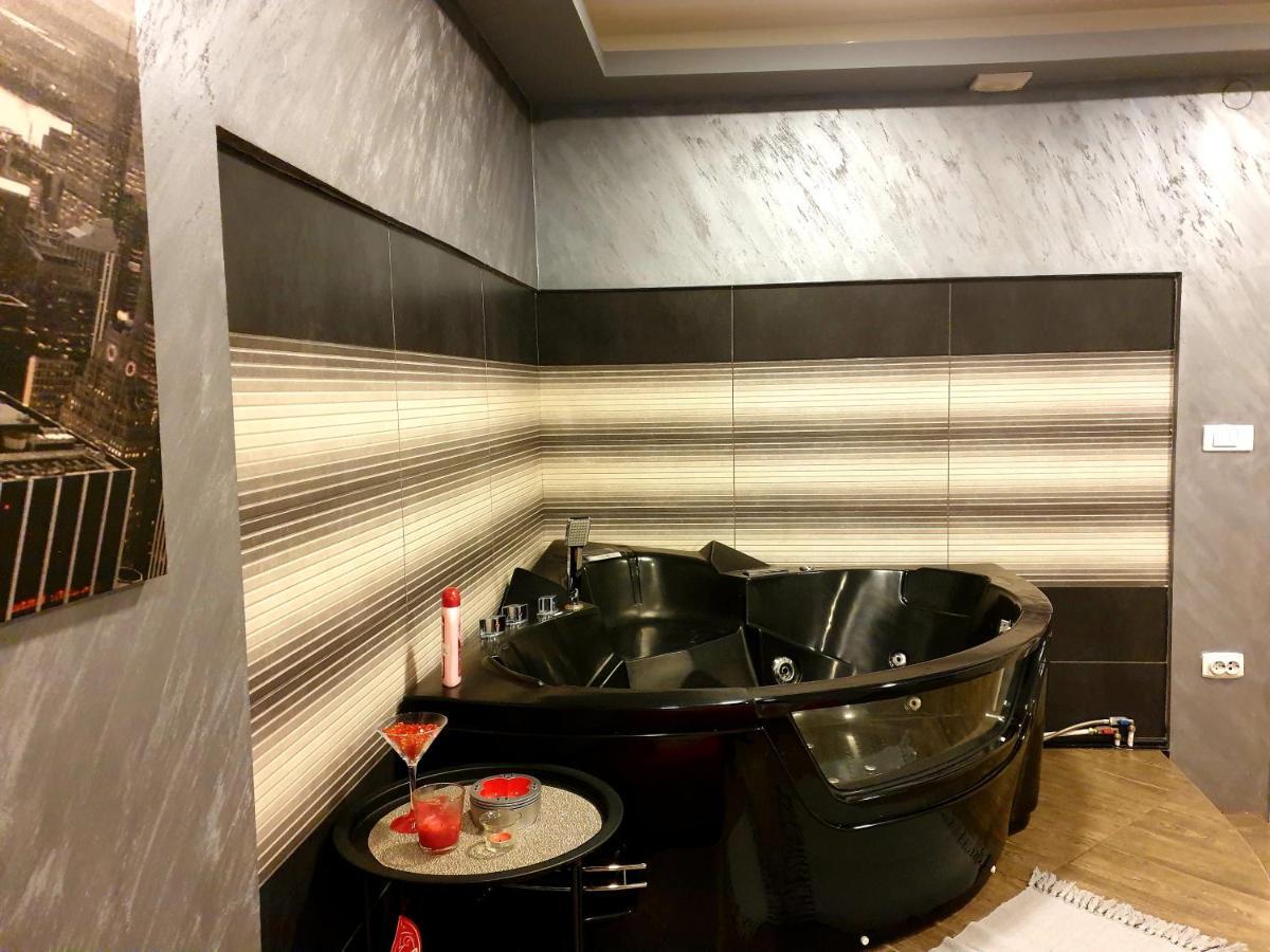 Ceca Apartman Ниш Екстер'єр фото